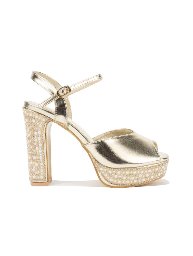 Sandales à talons avec perles